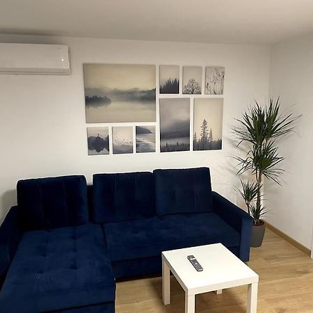 Lucky Seven Cosy 1-Bedroom Apartment, Free Parking Cracovie Extérieur photo